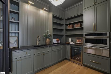 101 Sherwood Street Greenville SC 29601