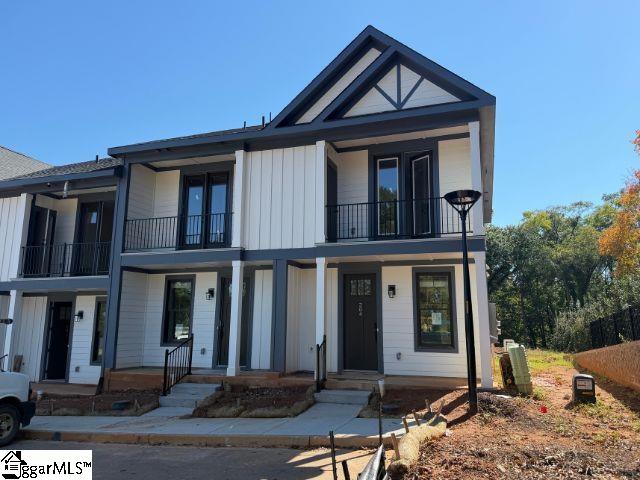 9 Hawthorne Lane Greenville SC 29605