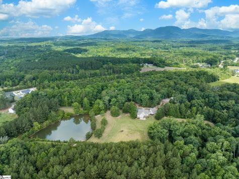 1527 S Blackstock Road Landrum SC 29356