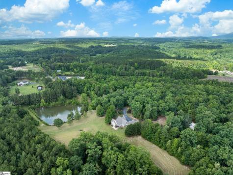 1527 S Blackstock Road Landrum SC 29356