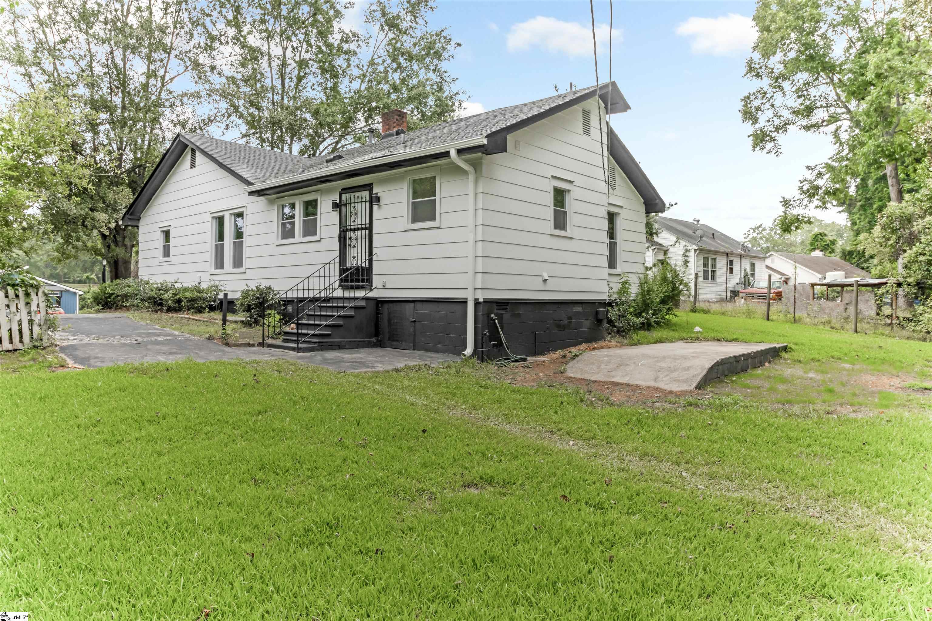 207 South Carolina Avenue Spartanburg SC 29306
