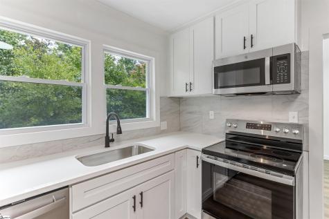 207 South Carolina Avenue Spartanburg SC 29306