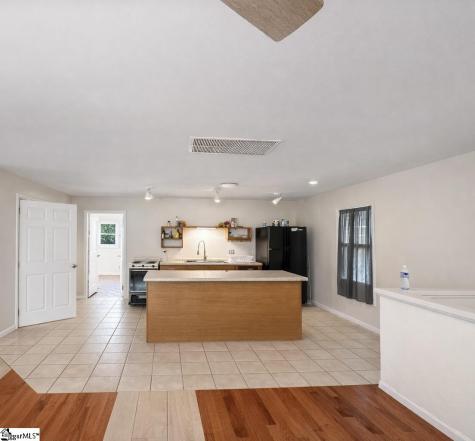 4124 414 Highway Landrum SC 29356