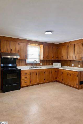 4124 414 Highway Landrum SC 29356