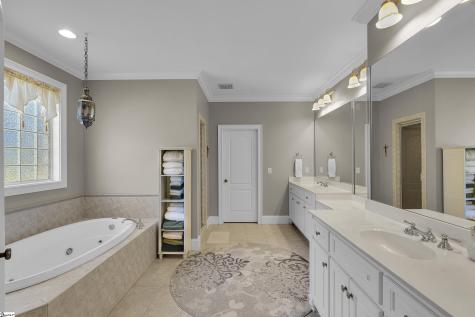 2 Stonebrook Farm Way Greenville SC 29615