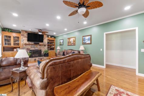 105 Greenville Church Road Donalds SC 29638