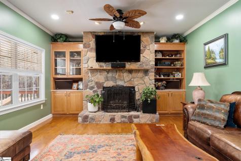 105 Greenville Church Road Donalds SC 29638