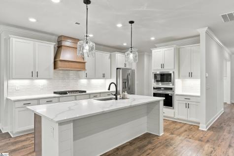 122 Nannies Circle Greenville SC 29697