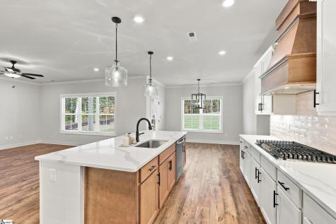 122 Nannies Circle Greenville SC 29697