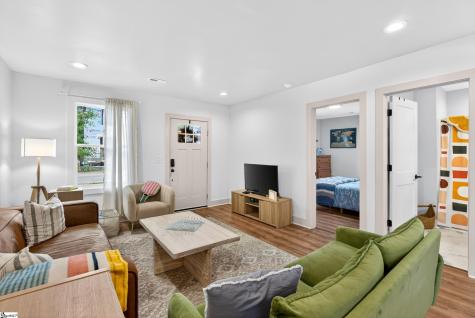 9 Mcdade Street Greenville SC 29611