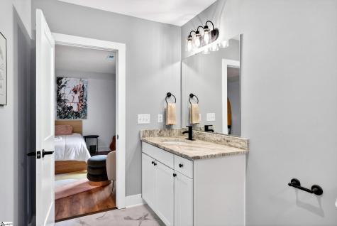 9 Mcdade Street Greenville SC 29611