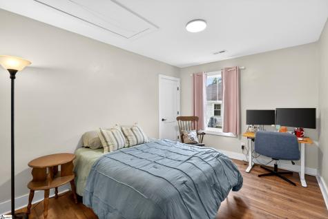 9 Mcdade Street Greenville SC 29611