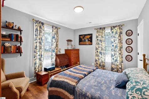 9 Mcdade Street Greenville SC 29611