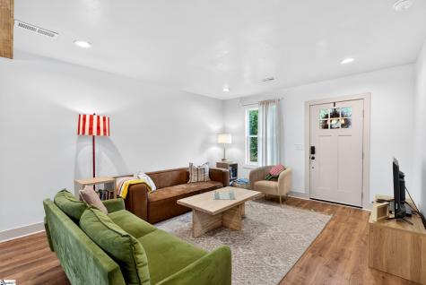 9 Mcdade Street Greenville SC 29611