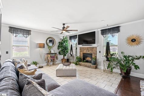 517 Willow Bank Landing Moore SC 29369