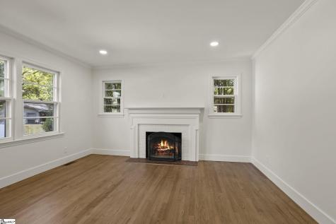 208 W Hillcrest Drive Greenville SC 29609
