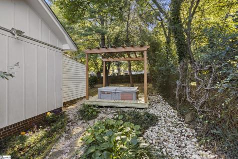 208 W Hillcrest Drive Greenville SC 29609