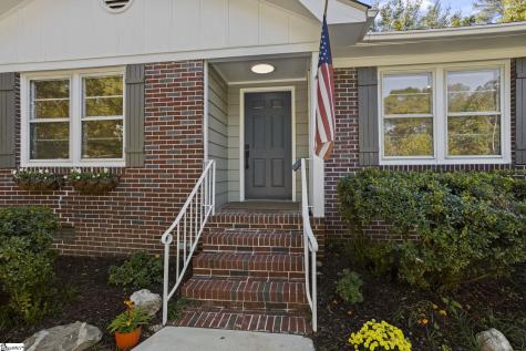 208 W Hillcrest Drive Greenville SC 29609