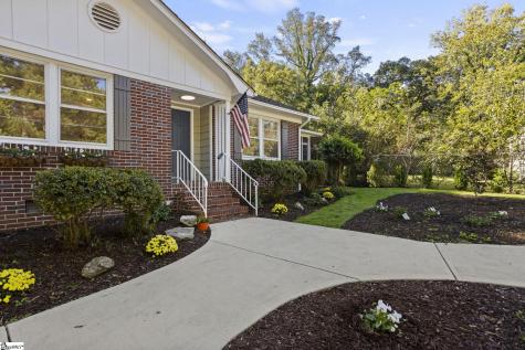 208 W Hillcrest Drive Greenville SC 29609