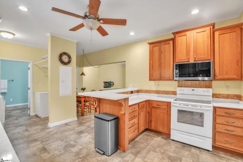 189 Friendly Circle Saluda NC 28773