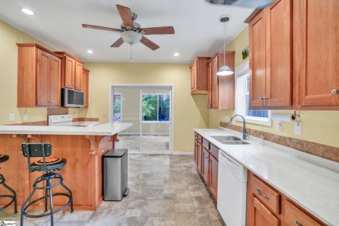 189 Friendly Circle Saluda NC 28773