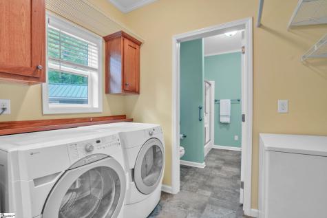 189 Friendly Circle Saluda NC 28773
