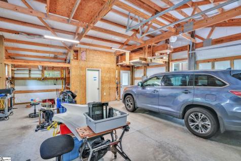 189 Friendly Circle Saluda NC 28773