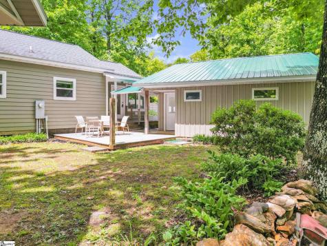 189 Friendly Circle Saluda NC 28773