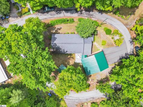 189 Friendly Circle Saluda NC 28773