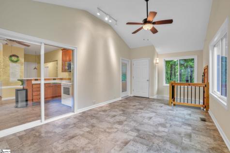 189 Friendly Circle Saluda NC 28773