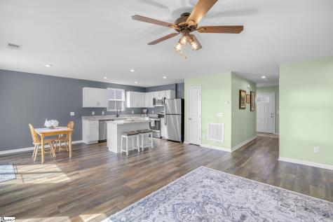 808 Danforth Drive Greenville SC 29617