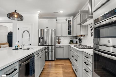 26 Macdee Way Greenville SC 29607