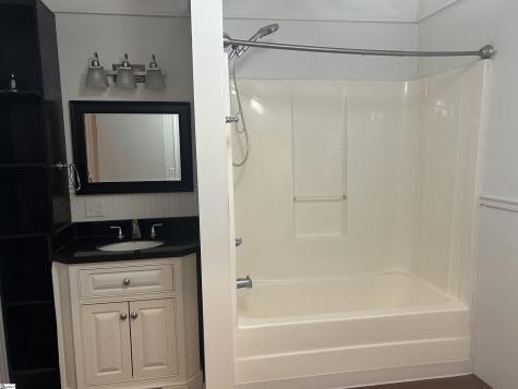 204 Elm Street Clinton SC 29325