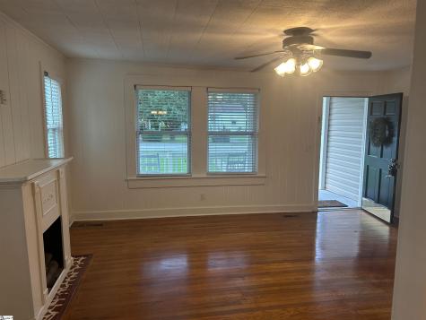 204 Elm Street Clinton SC 29325