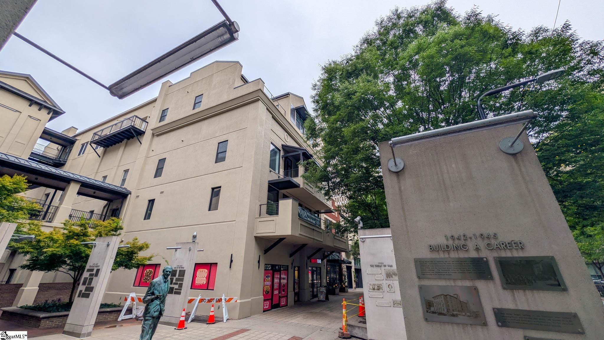 233 N Main Street Greenville SC 29601