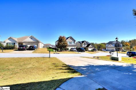 10 Harwick Court Easley SC 29642