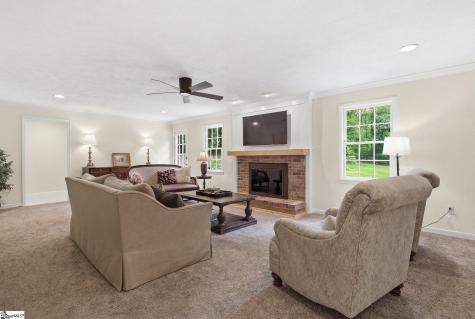 160 Carolina Way Simpsonville SC 29681