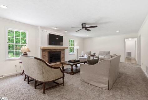 160 Carolina Way Simpsonville SC 29681