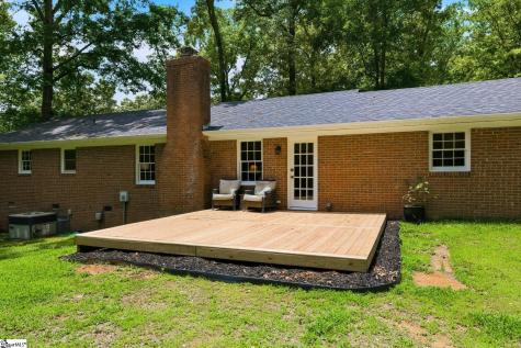 160 Carolina Way Simpsonville SC 29681