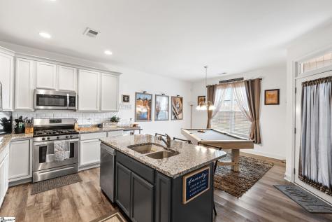 337 Barnhill Court Greenville SC 29617