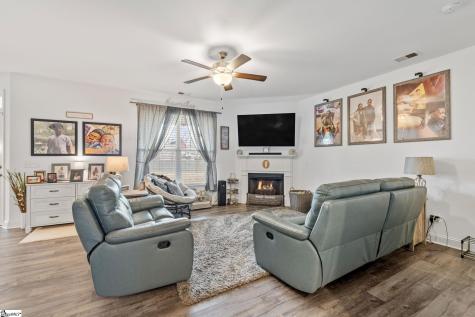 337 Barnhill Court Greenville SC 29617