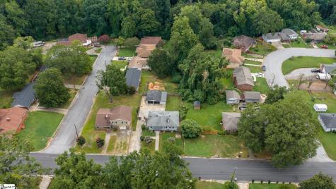 213 Woodview Avenue Spartanburg SC 29306
