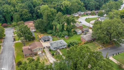 213 Woodview Avenue Spartanburg SC 29306