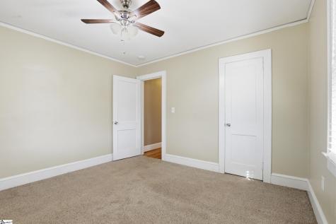 5 Lenore Avenue Greenville SC 29617