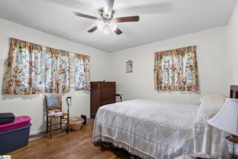 225 W Castle Drive Greenville SC 29605