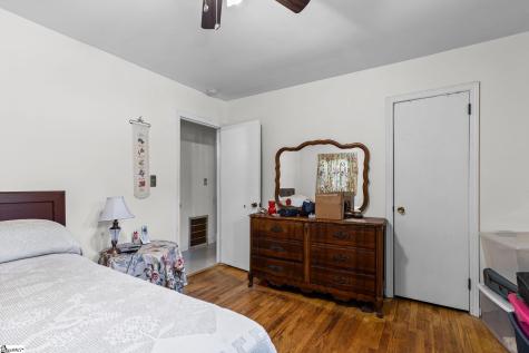 225 W Castle Drive Greenville SC 29605