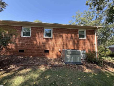 225 W Castle Drive Greenville SC 29605