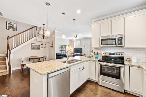 550 Twin Lake Road Greenville SC 29609