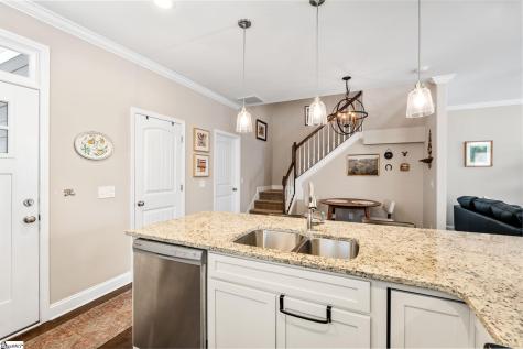 550 Twin Lake Road Greenville SC 29609