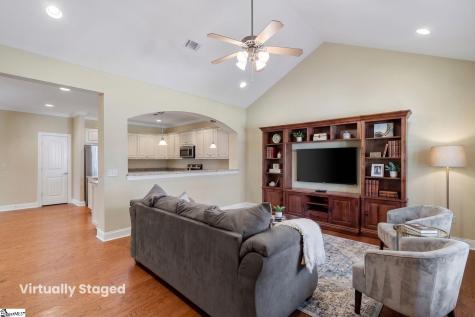 77 Hillsborough Drive Anderson SC 29621